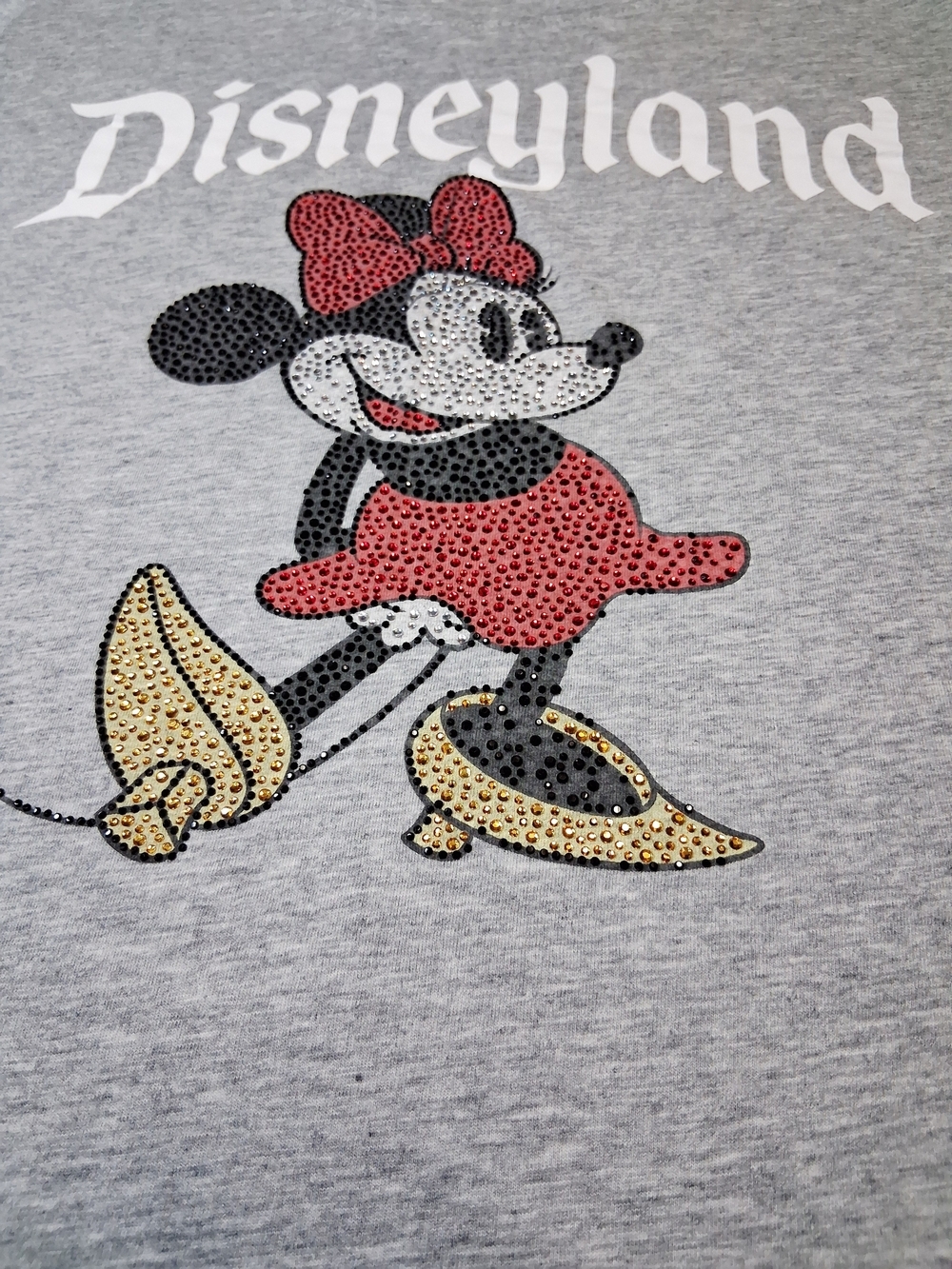4/20$ Disney Minnie Mouse Graphic Tee - Gray, Red & Gold - Picture 2 of 5